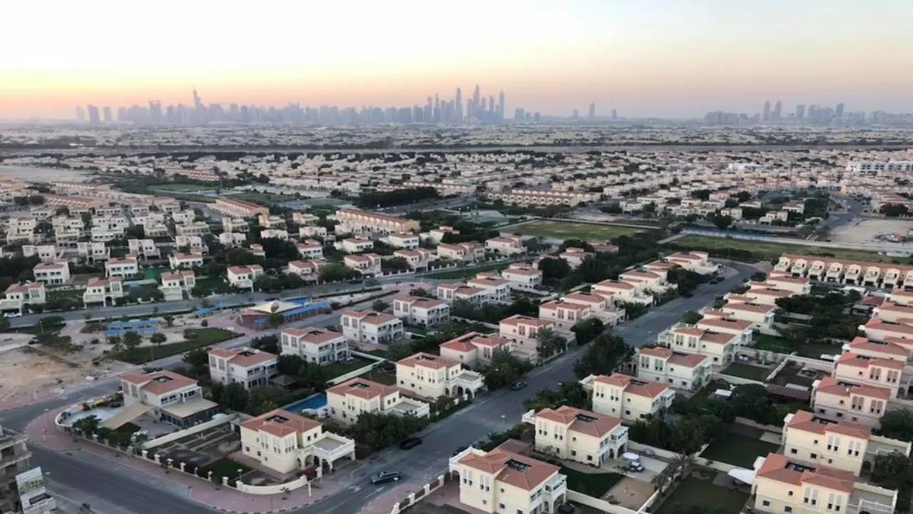 Jumeirah_Village_Triangle_Location