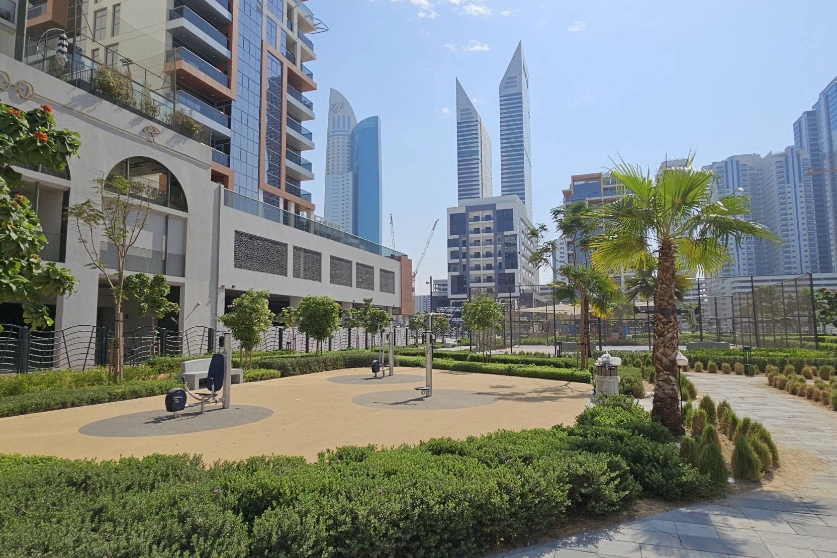 jumeirah_garden_city_0